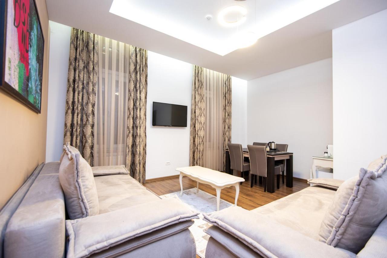 سراييفو Megapolis Main Street Suites المظهر الخارجي الصورة